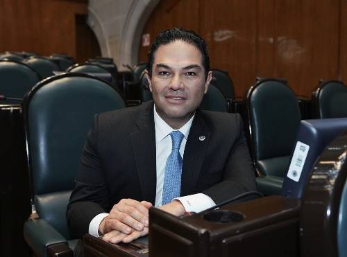 Enrique Vargas del Villar destaca patriotismo de diputados federales que no aprobarán reforma eléctrica